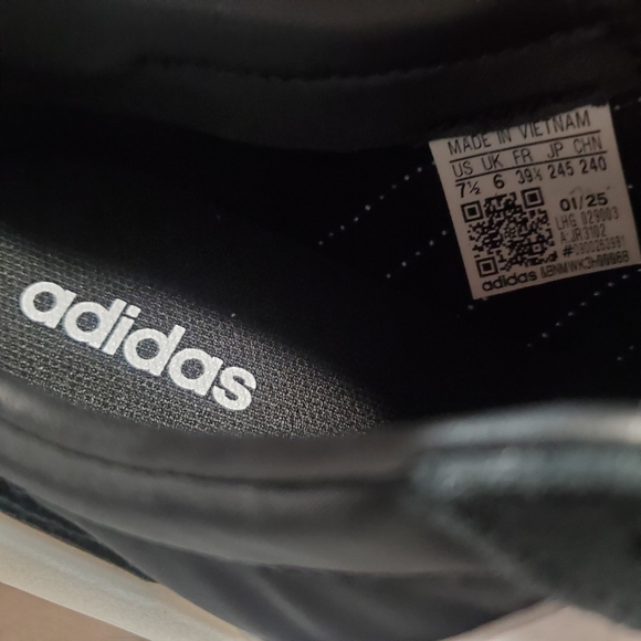 Adidas Women's Black and White Sneakers - Picture 5 of 5